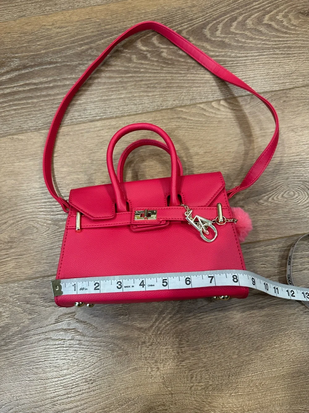 FAO Schwarz Hudson Tote Bag - Picture 10 of 13